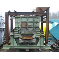 Vitbrating crusher, sand feeder and control cabinet, ± 5-10 t/h